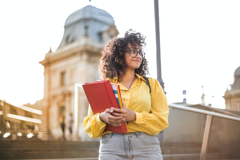 Student headed abroad to study
